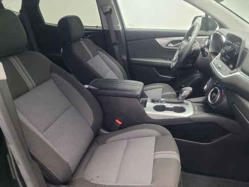Used 2024 Chevrolet Blazer LT w/ Convenience Package FWD image 21