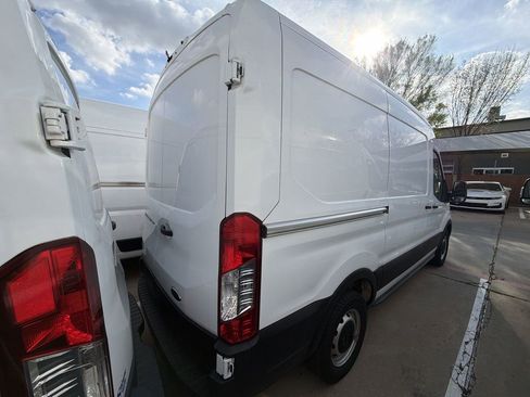 Used 2023 Ford Transit 150 Medium Roof image 3