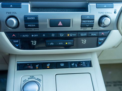 Used 2013 Lexus ES 350 w/ Premium Pkg image 19