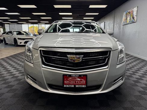 Used 2017 Cadillac XTS Luxury image 4