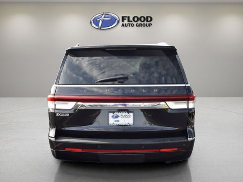 Used 2022 Lincoln Navigator Black Label image 5