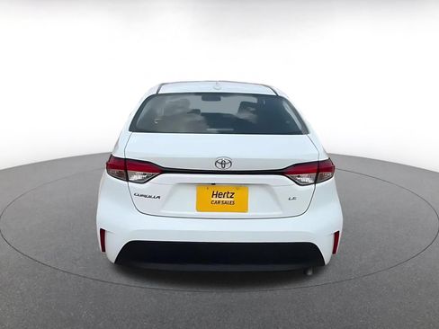 Used 2025 Toyota Corolla LE FWD image 12