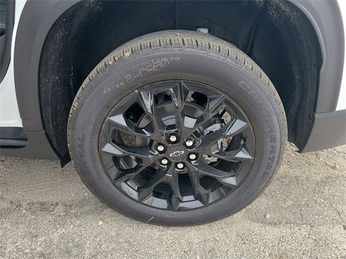 New 2026 Chevrolet Traverse LT w/ Midnight/Sport Edition image 12