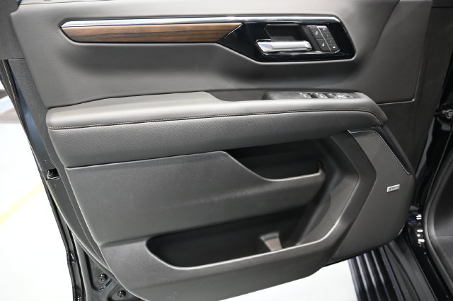 New 2026 Chevrolet Tahoe High Country AWD/4WD image 33
