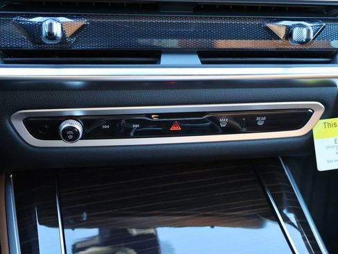 New 2026 BMW X5 xDrive40i w/ Climate Comfort Package image 29