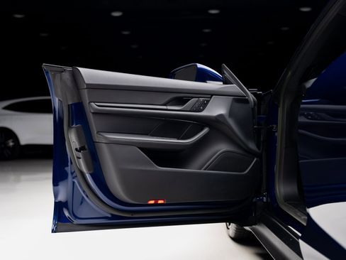 Used 2023 Porsche Taycan w/ Premium Package image 50