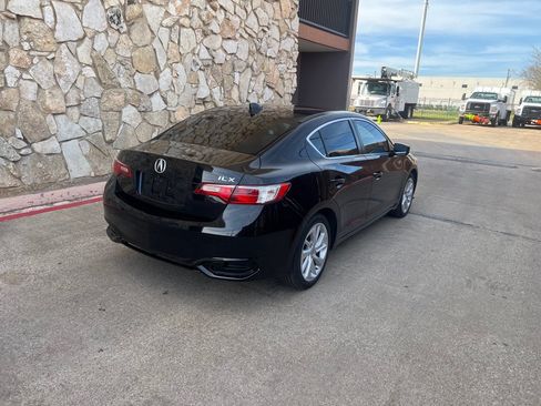 Used 2018 Acura ILX FWD image 5