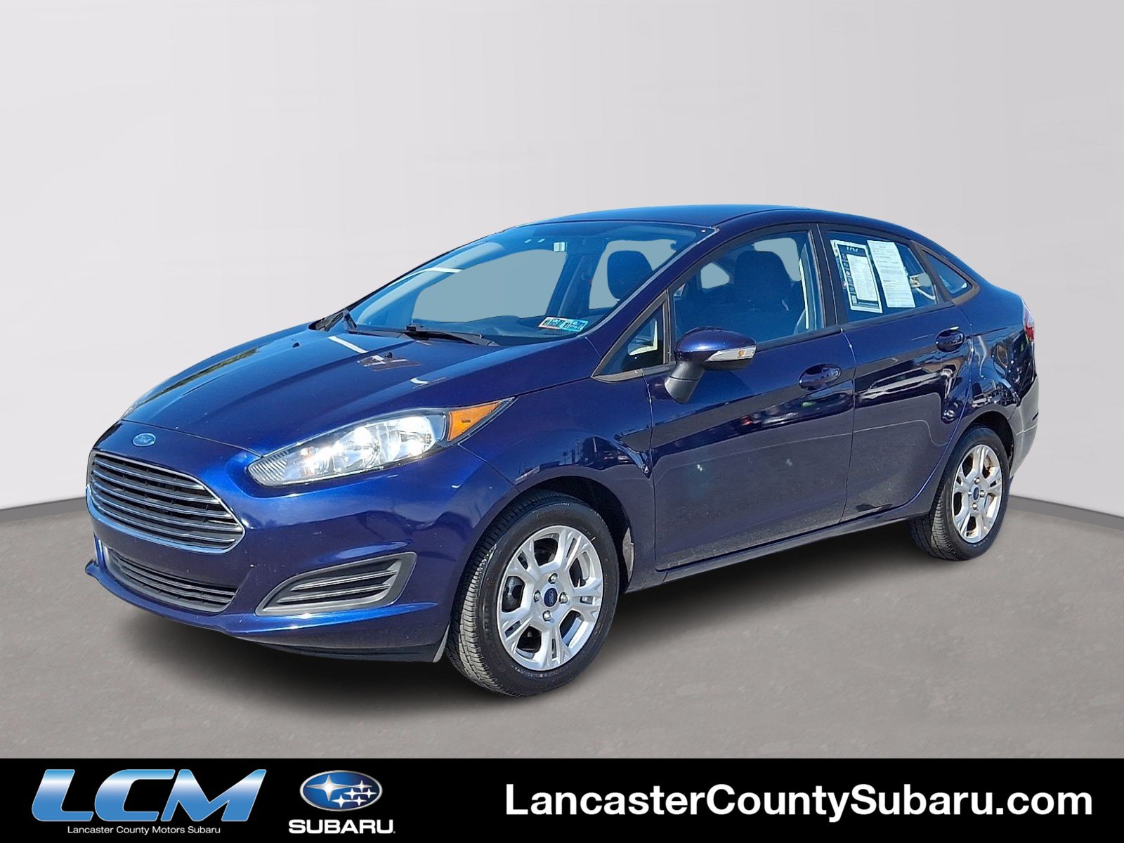 Used 2016 Ford Fiesta SE FWD image 1