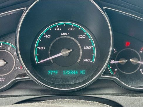Used 2011 Chevrolet Malibu LT FWD image 16