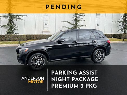 Used 2017 Mercedes-Benz GLC 300 4MATIC image 1