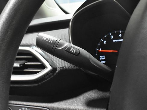 Used 2023 Chevrolet TrailBlazer LS FWD image 14