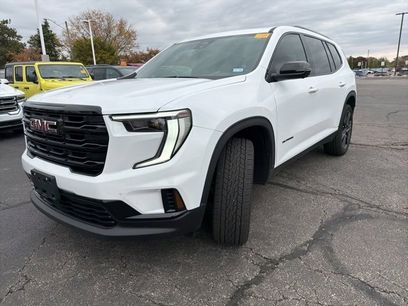 Used 2025 GMC Acadia Elevation w/ Black Edition