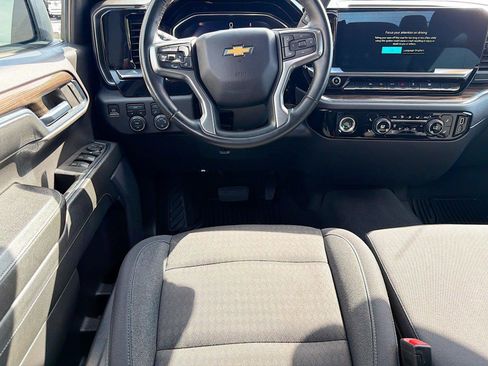 Used 2024 Chevrolet Silverado 1500 LT w/ Protection Package AWD/4WD image 16