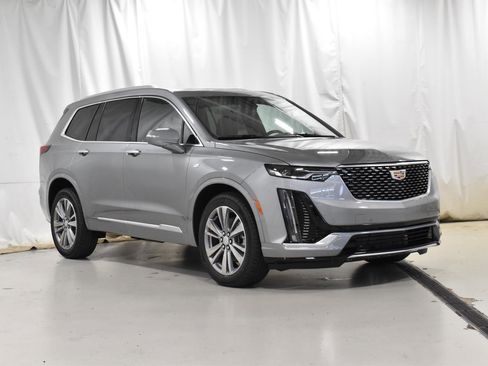 New 2025 Cadillac XT6 Premium Luxury w/ LPO, Floor Liner Package image 21