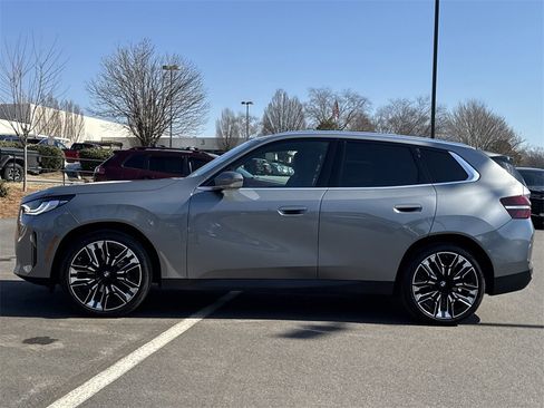 Used 2025 BMW X3 xDrive30i w/ M Sport Package image 2