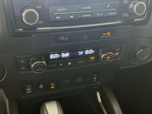 Used 2024 Nissan Frontier SV w/ SV Convenience Package RWD image 23