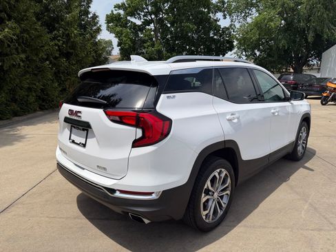Used 2019 GMC Terrain SLT w/ Preferred Package AWD/4WD image 8