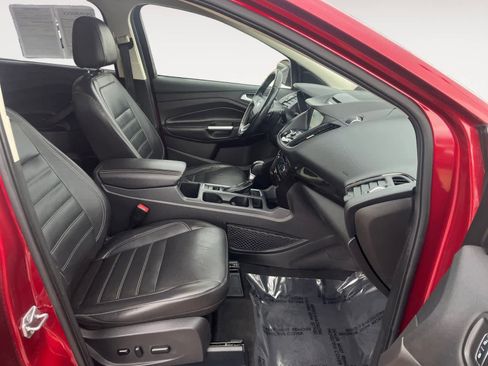 Used 2017 Ford Escape Titanium image 15