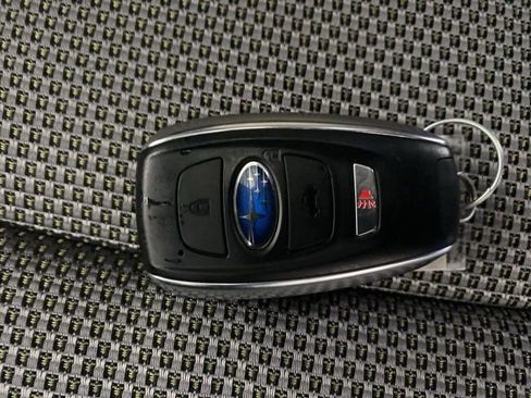 Used 2024 Subaru Crosstrek 2.0i Premium image 10