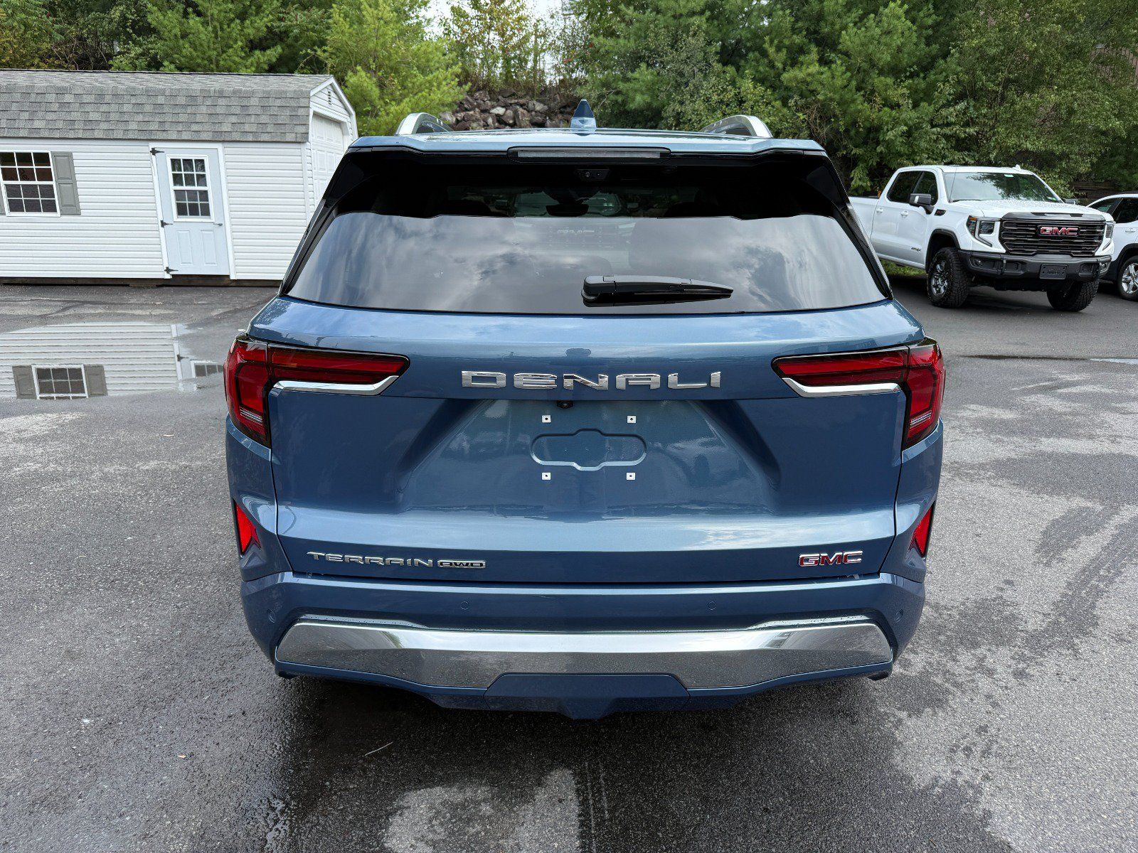 New 2027 GMC Terrain Denali AWD/4WD image 4
