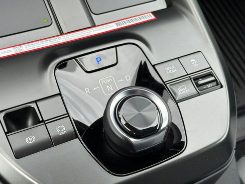 New 2026 Subaru Solterra Premium image 21