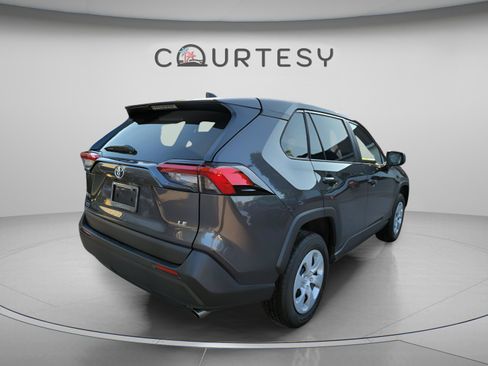 Used 2025 Toyota RAV4 LE FWD image 3