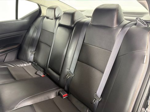 Used 2022 Nissan Altima 2.0 SR FWD image 21