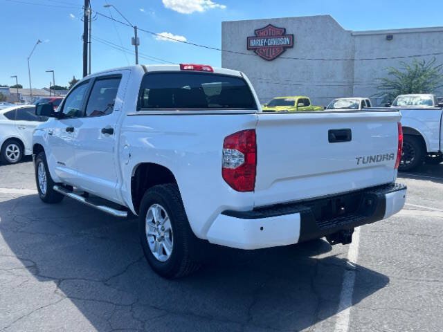 Used 2016 Toyota Tundra SR5 w/ SR5 Upgrade Package RWD image 7