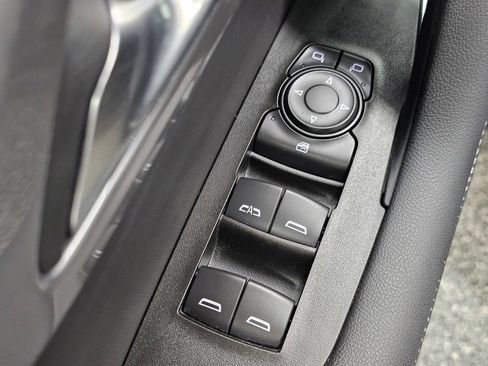Used 2026 Chevrolet Blazer LT FWD image 29