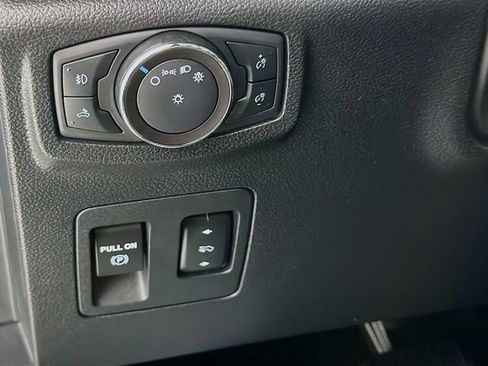 Used 2019 Ford F150 XLT w/ Equipment Group 301A Mid AWD/4WD image 10