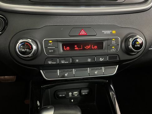 Used 2019 Kia Sorento SX image 15