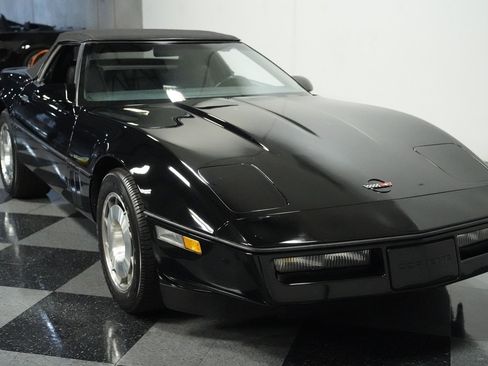 Used 1986 Chevrolet Corvette Convertible image 14