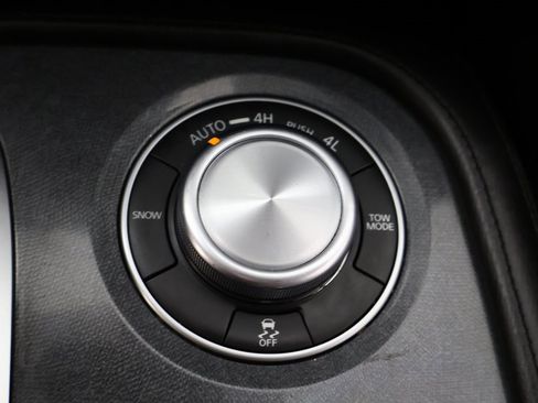 Used 2021 Nissan Armada SV w/ SV Appearance Package image 54