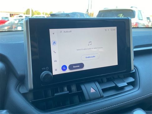 Used 2025 Toyota RAV4 XLE image 26