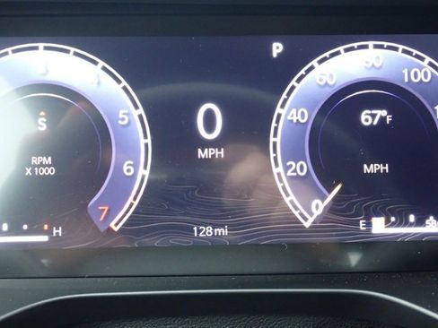 New 2024 Jeep Grand Cherokee L Laredo image 20