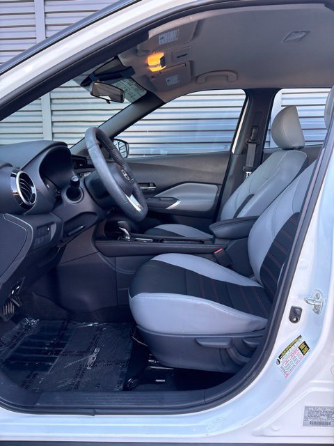 Used 2024 Nissan Kicks SR w/ SR Premium Package FWD image 5