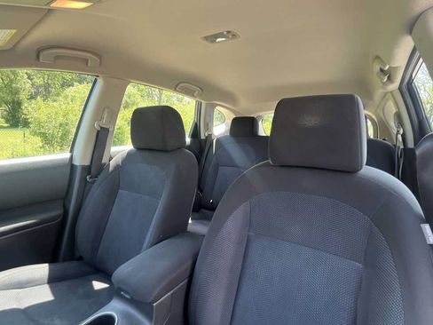 Used 2014 Nissan Rogue S w/ Convenience Package AWD/4WD image 10