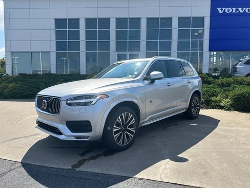 Used 2021 Volvo XC90 T5 Momentum w/ Protection Package Premier AWD/4WD image 20