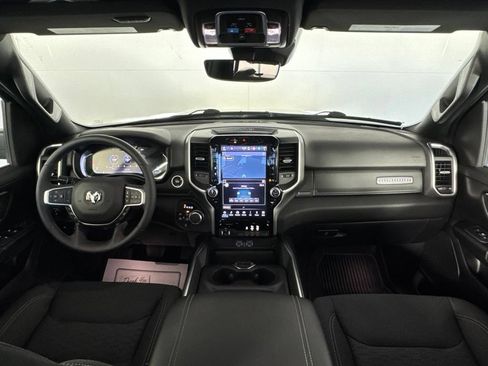 Certified 2025 RAM 1500 Big Horn AWD/4WD image 30