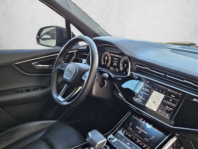 Used 2025 Audi Q7 3.0T Premium Plus AWD/4WD image 10