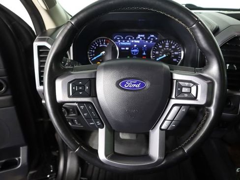 Certified 2020 Ford Expedition Platinum image 38