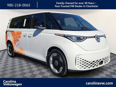 New 2025 Volkswagen ID. Buzz Pro S