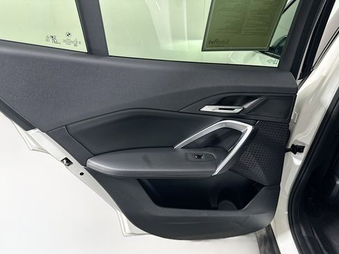 Used 2025 BMW X2 xDrive28i image 27