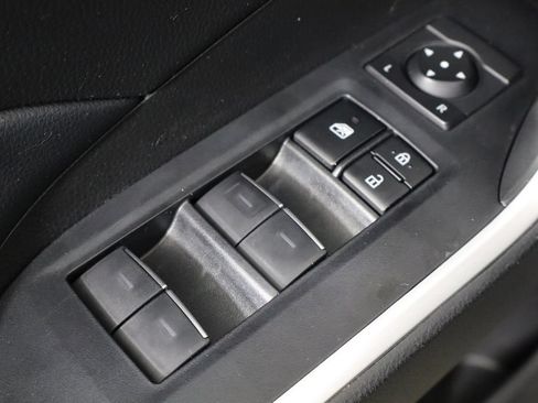 Used 2022 Toyota RAV4 SE w/ Convenience Package AWD/4WD image 20