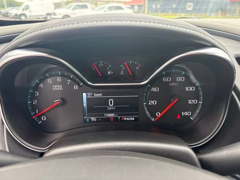 Used 2015 Chevrolet Impala LT w/ Convenience Package FWD image 19