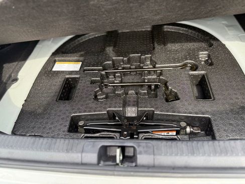 Used 2021 Toyota Camry XSE FWD image 26