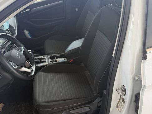 Used 2022 Volkswagen Jetta S FWD image 7