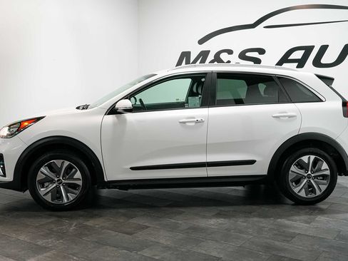 Used 2019 Kia Niro EX FWD image 3