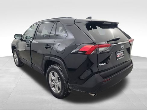 Used 2025 Toyota RAV4 XLE image 7
