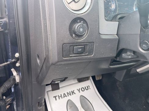 Used 2011 Ford F150 XLT w/ XLT Chrome Pkg image 13